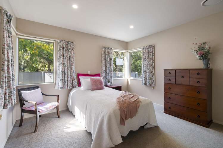 98 Polson Hill Drive Aokautere_24