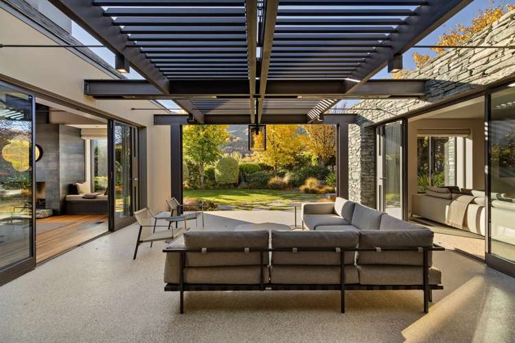 1 Mica Ridge Arrowtown_13