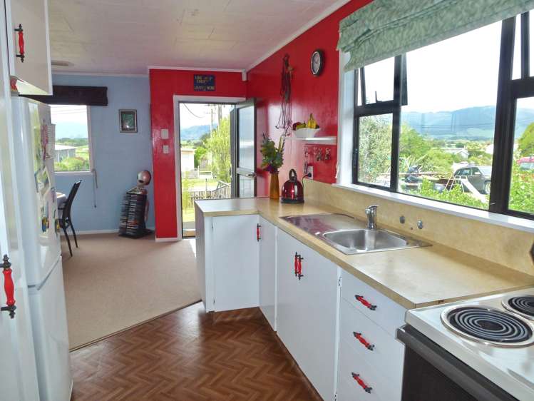 35 Gawler Street Te Horo Beach_2