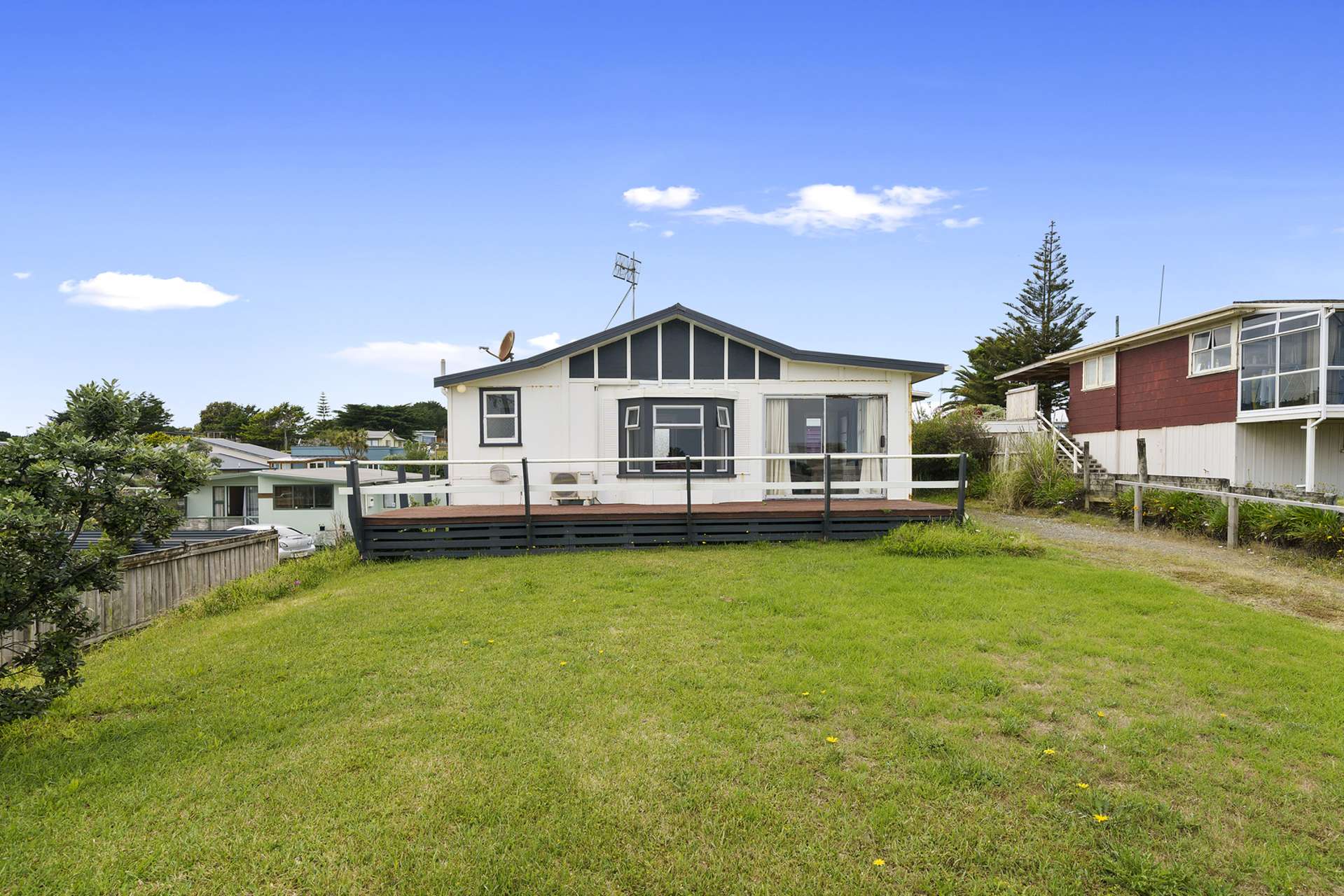 84 Park Avenue Waitarere Beach_0