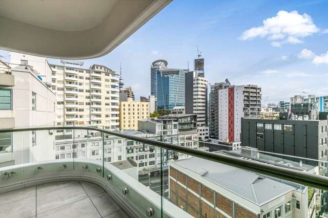 1105/47 Beach Road City Centre_2