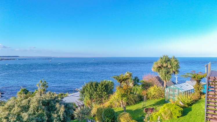 86 Marine Parade Bluff_43
