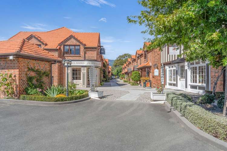 31/24 Quiet Woman Way_0