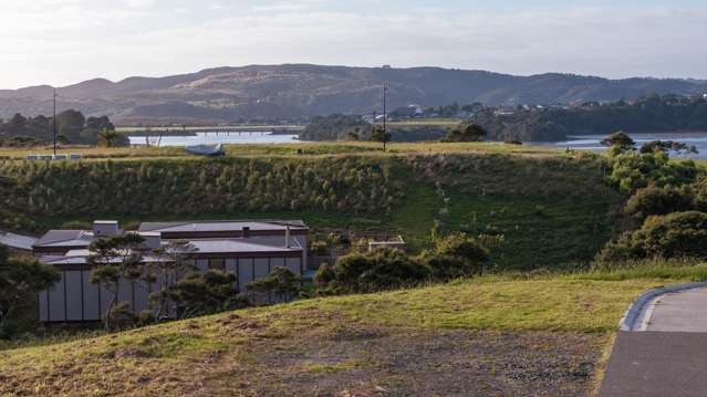 Large elevated section with views.