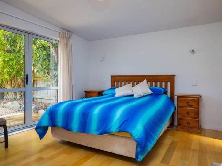 2 Esplanade Okiwi Bay_16