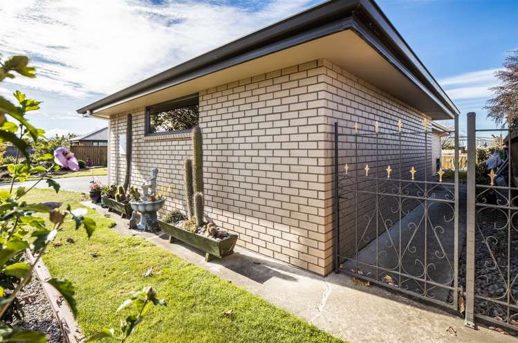 24 Algarve Close Blenheim Central_24