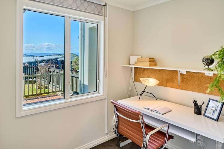 89 Downing Street Crofton Downs_17