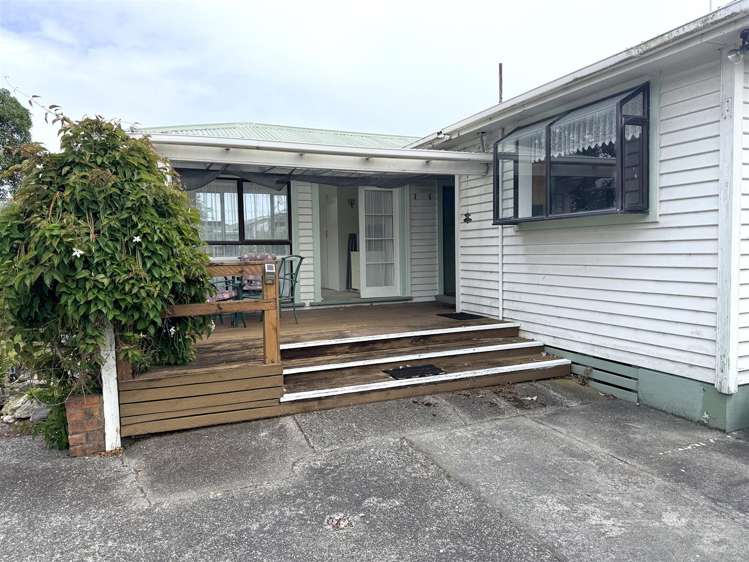 218 Sewell Street Hokitika_23