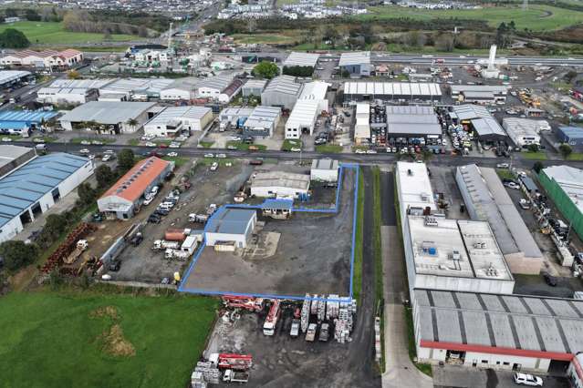 Secure Industrial Yard with Workshop