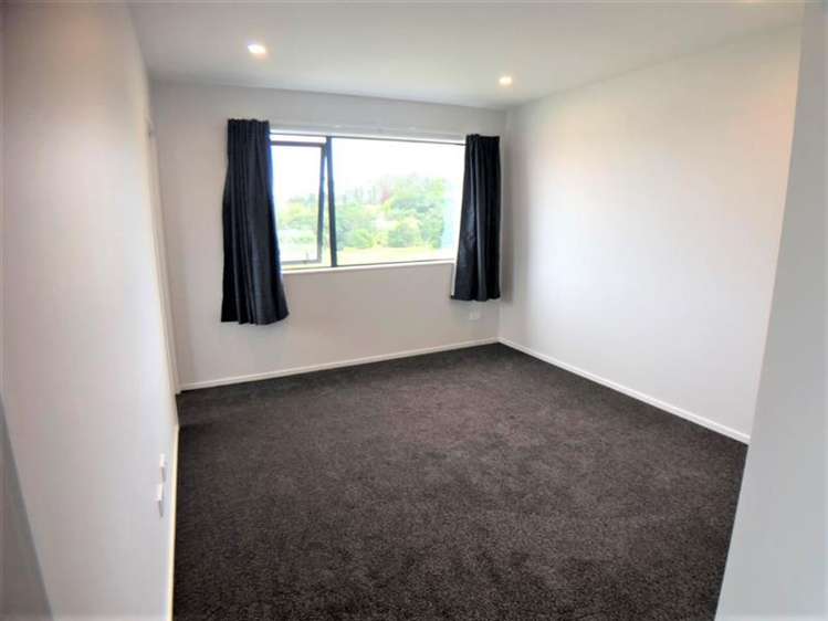 19 Mamuku Drive Massey_10