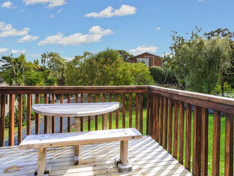 137 Matipo Road Te Atatu Peninsula_13