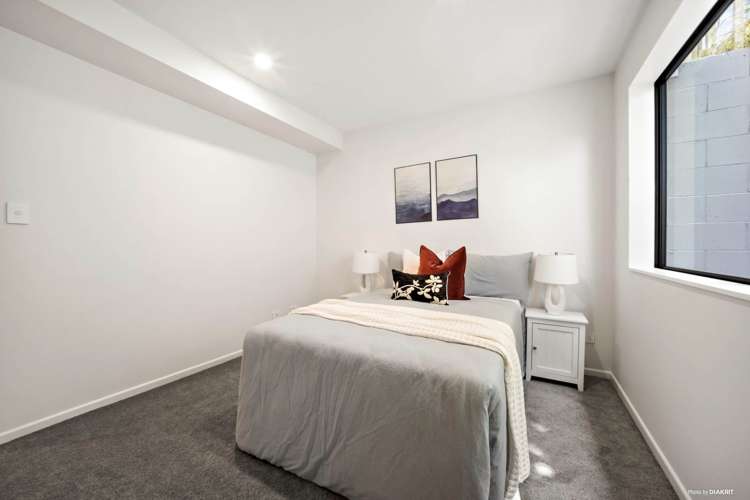 16F Sheridan Drive New Lynn_7