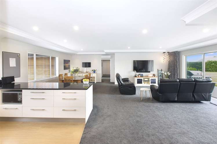 21 Leyland Crescent Swannanoa_6