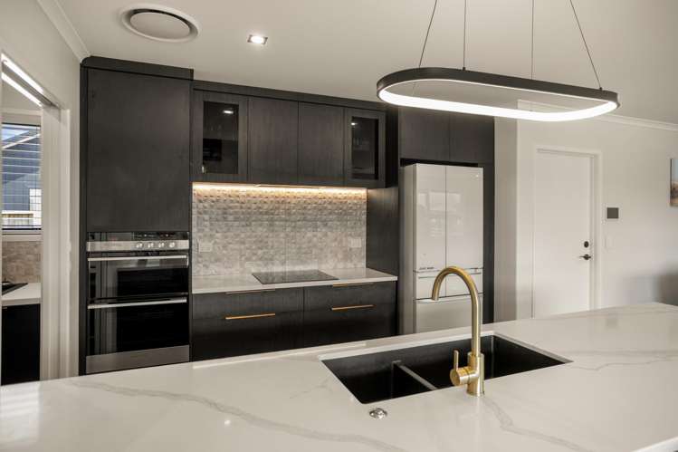 19 Ngaroma Crescent Whitianga_11