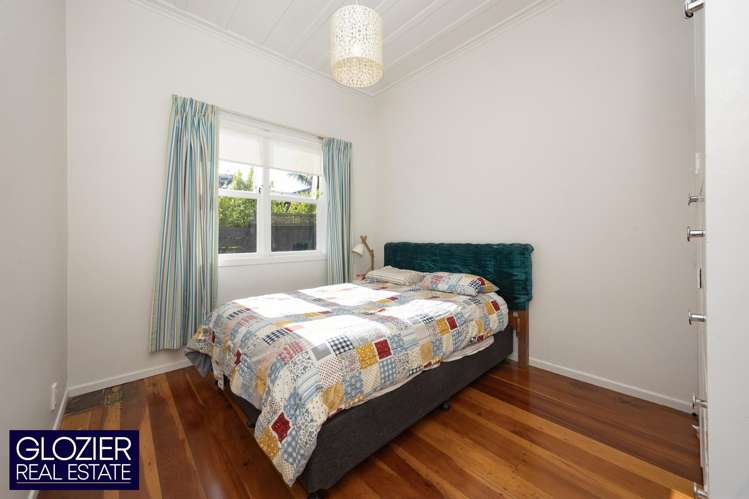 16 Raymond Street Point Chevalier_11