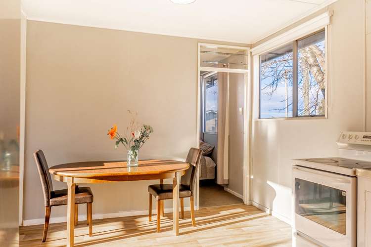 12 Fraser Crescent Twizel_7