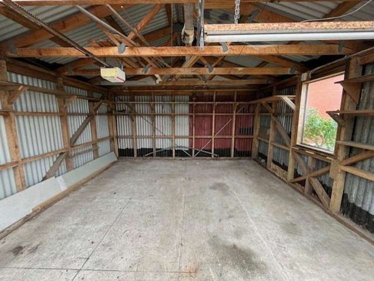 186 Preston Road 10446_14