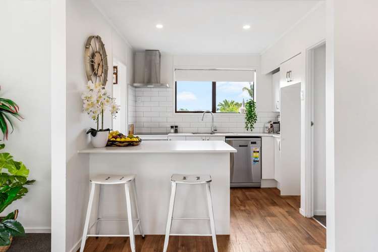 2/41 Balloch Street Randwick Park_10