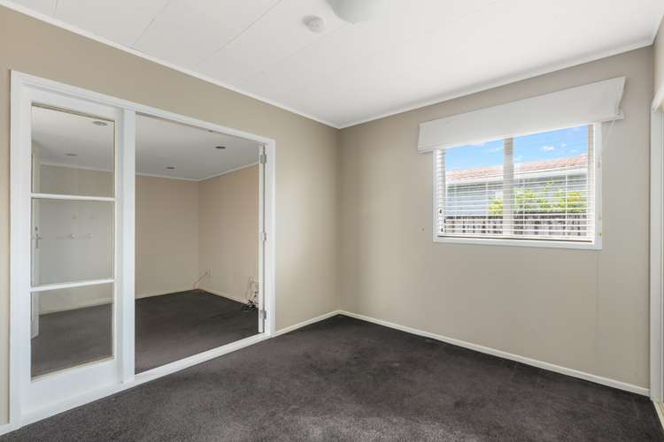 15 Taikata Road Te Atatu Peninsula_13