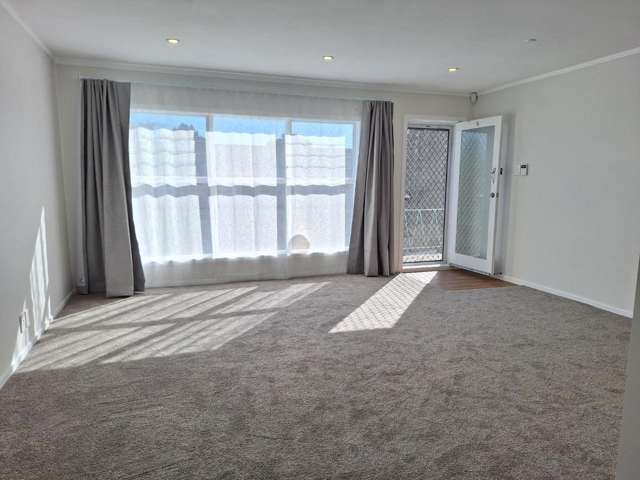 5/36 Margaret Avenue Mt Albert_1