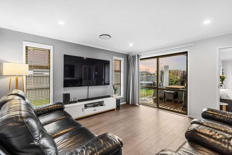 13 Northmoor Boulevard Rolleston_10