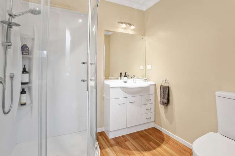 64 Saint James Drive Huntington_13