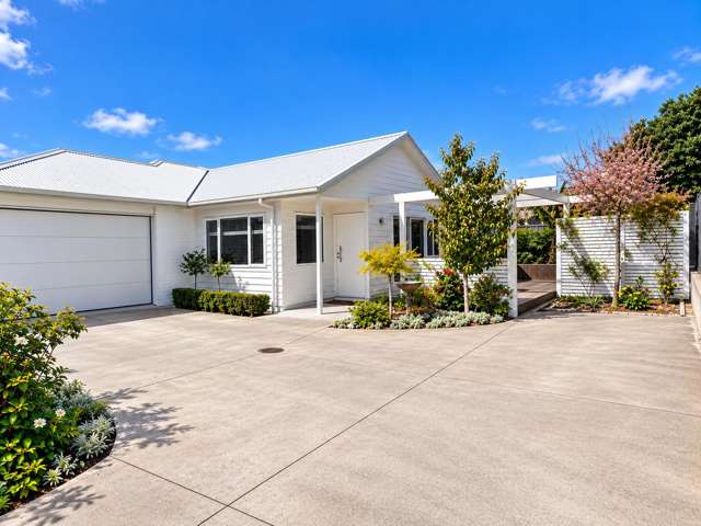 Private, Modern and So Well Located