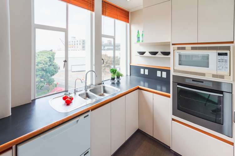 2b/25 Cuba Street Te Aro_10