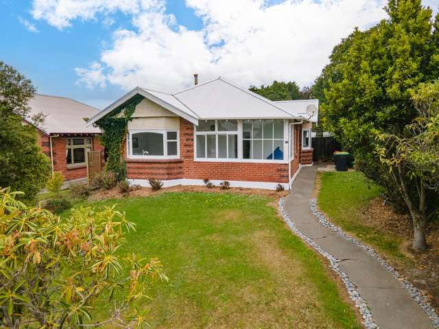 Charming Red Brick Home in Parkside Location