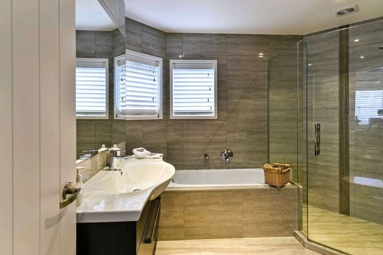 26 Hythe Terrace Mairangi Bay_10