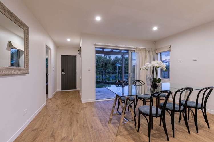 161 Bonair Crescent Silverdale_7