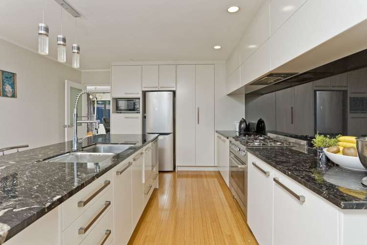 10 Tyrico Close Unsworth Heights_13