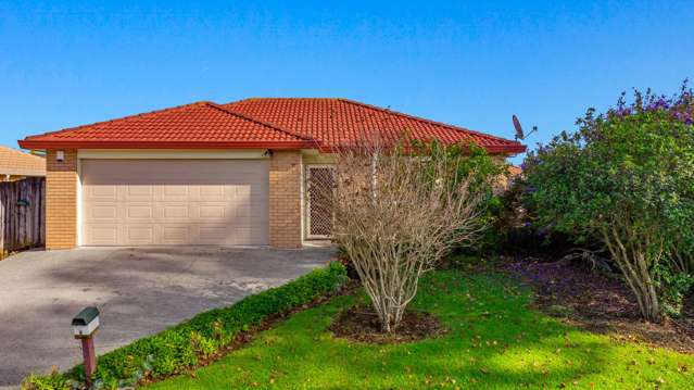 4 Bedroom - Brick & Tile!