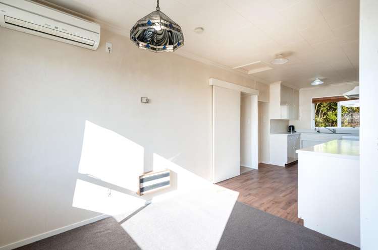 28 Churchill Avenue Richmond_5