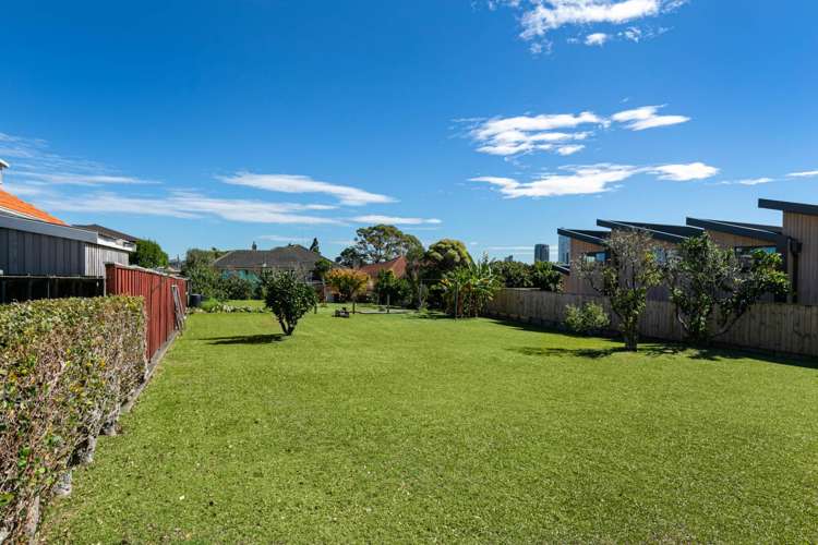 39 Norman Road Hauraki_16
