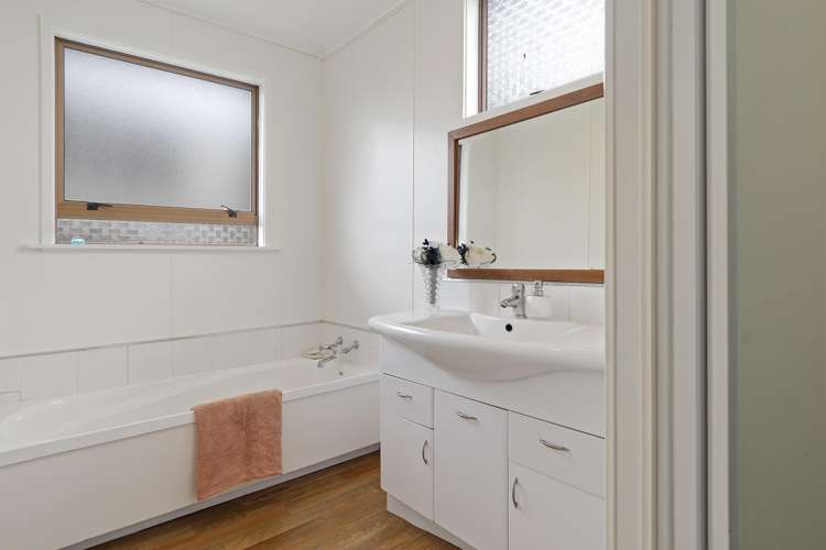 2a Kaitemako Road Welcome Bay_1