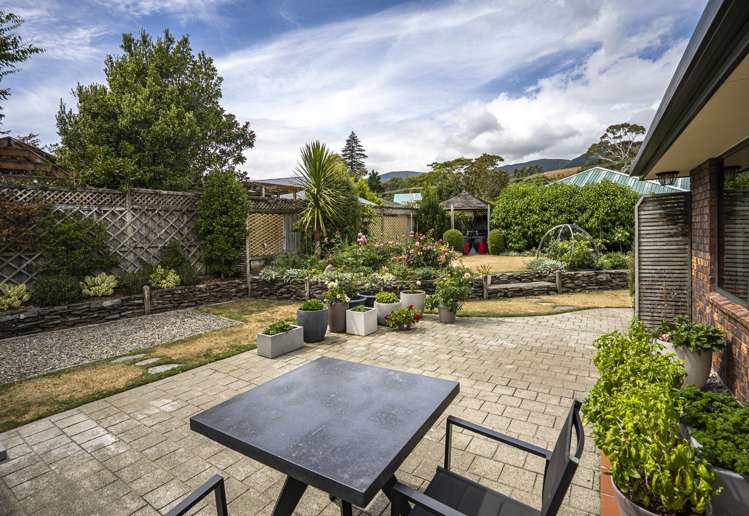 39 Kingsford Drive Stoke_14