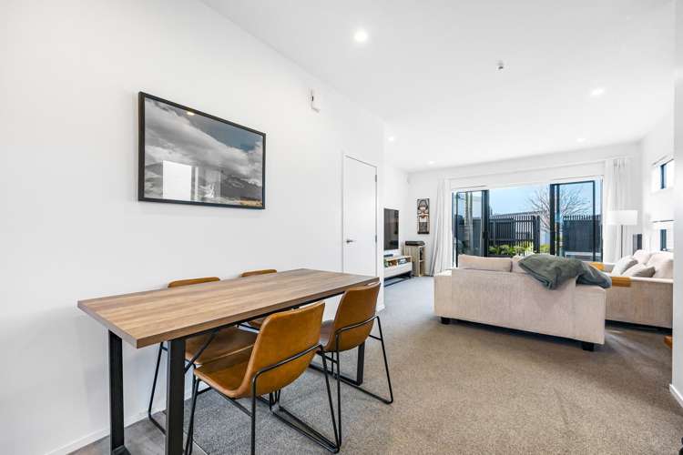 4/7 Scott Road Hobsonville_8