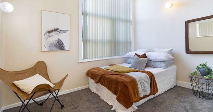 64 Seabrook Avenue New Lynn_19