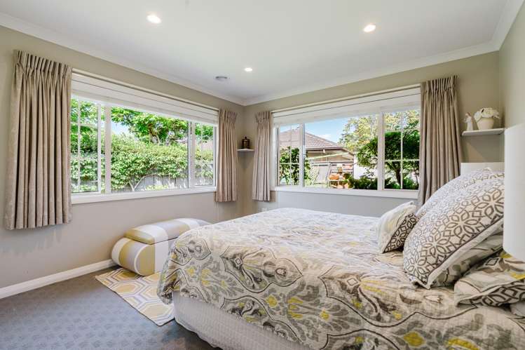 1 Westbury Mews Huntington_20