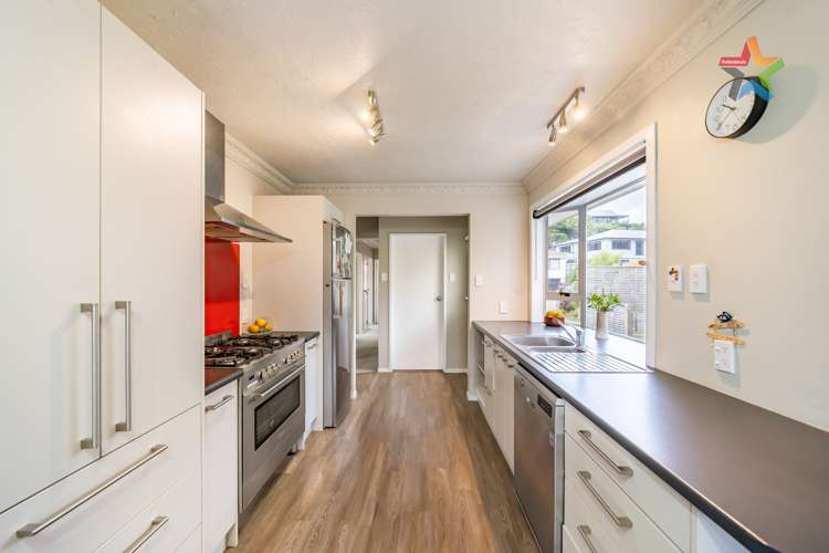 32 Invercargill Drive Kelson_8