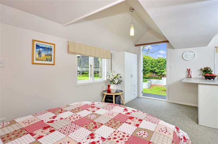 84 Victoria Road Devonport_11