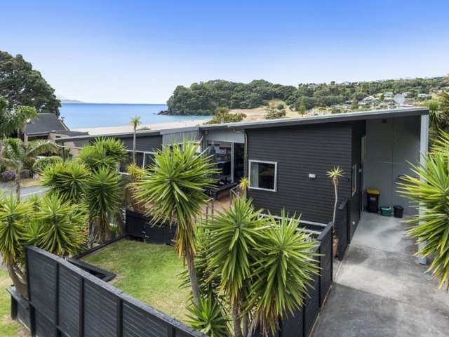 123 Bambury Place Onemana_1