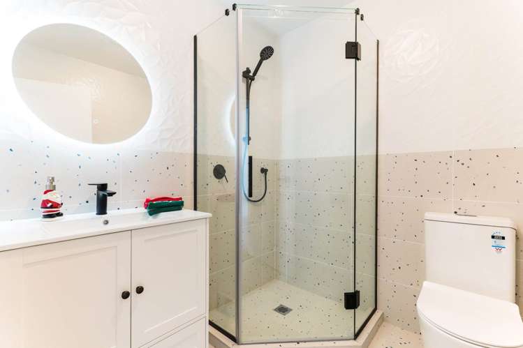 44A & 44F Parry Road Mt Wellington_21