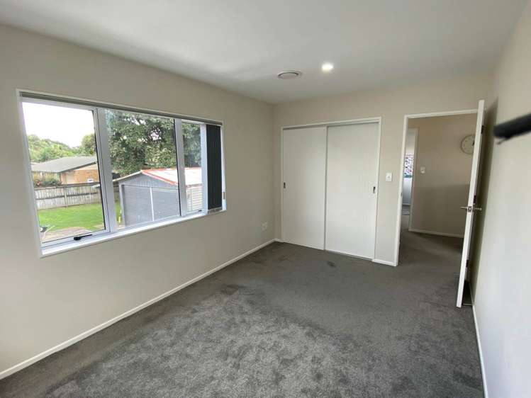 50c Preston Road Clover Park_11