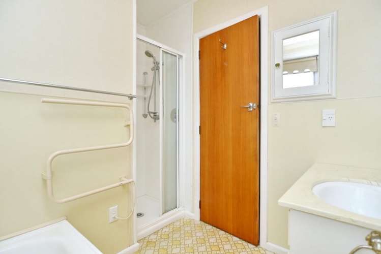 14 Penwood Street Russley_9