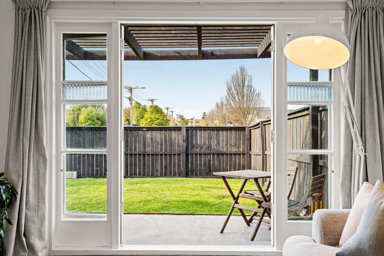 2 Wildberry Street Woolston_15