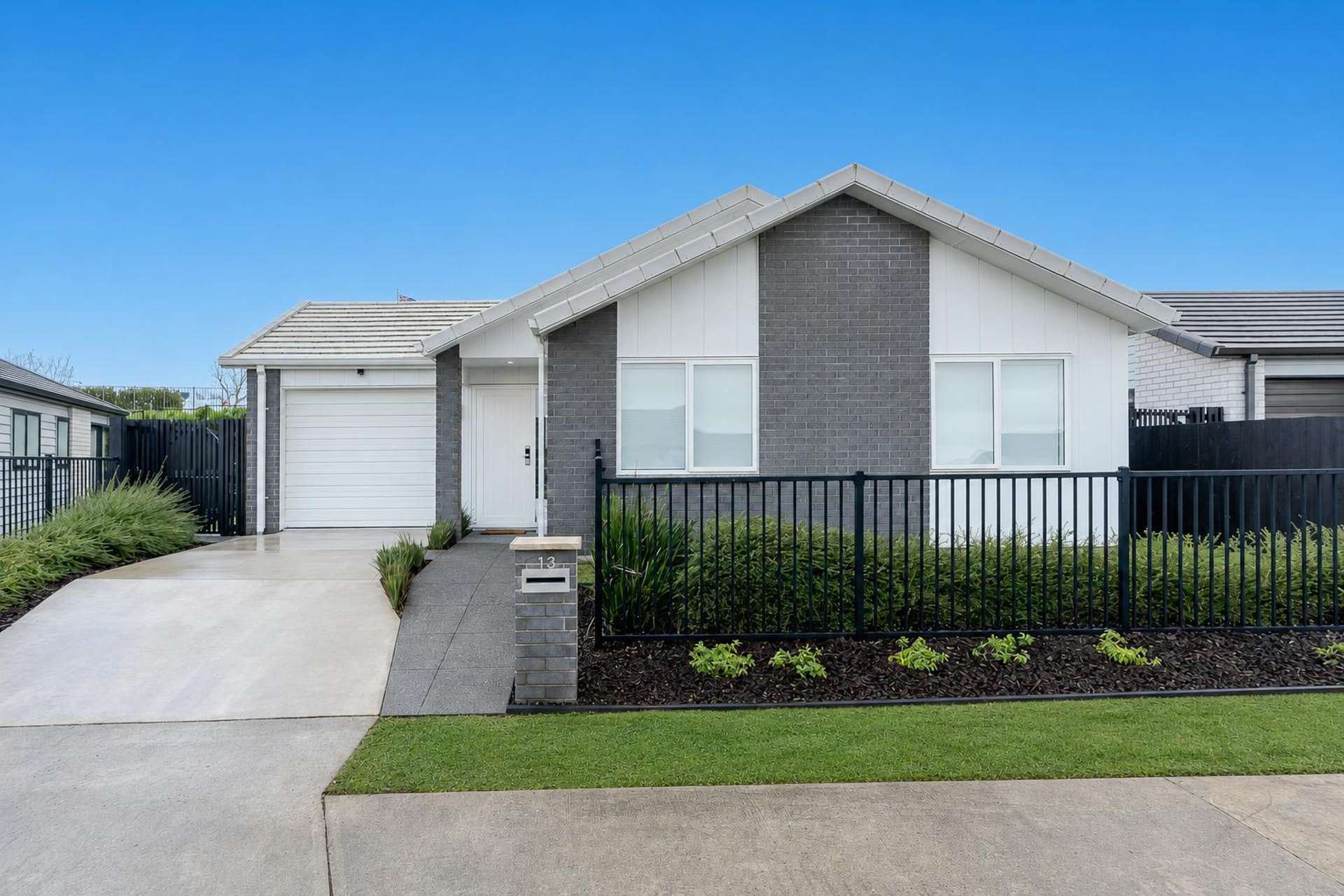 13 Temepara Drive Temple View_0