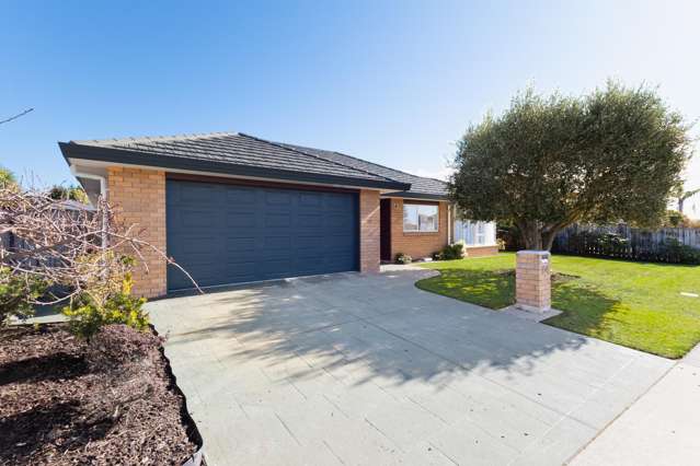 84 Guildford Drive Paraparaumu_1
