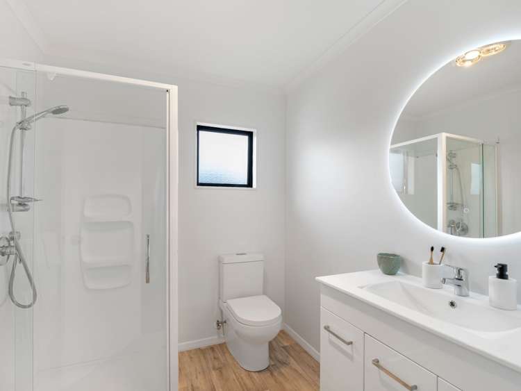 29 Gledstane Road Stanmore Bay_23